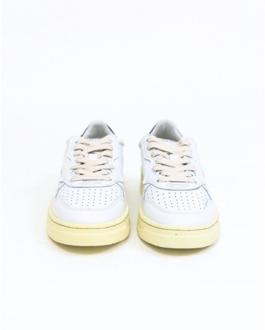 Autry - Scarpa Medalist Pelle Bianca/Nera Donna AULW LL22 CON