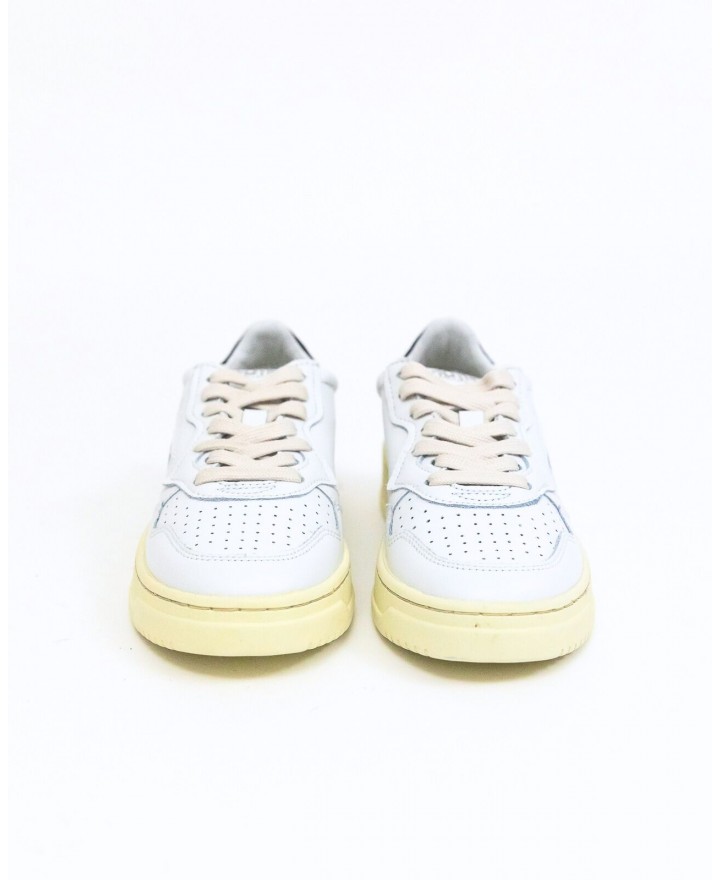 Autry - Scarpa Medalist Pelle Bianca/Nera Donna AULW LL22 CON