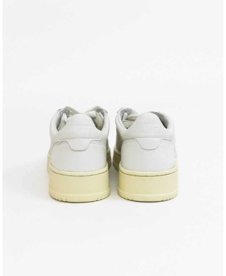 Autry - Scarpa Medalist Pelle Capretto Bianca Donna AULW GG04 CON