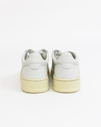 Autry - Women's Medalist Leather Capretto Shoe White AULW GG04 CON