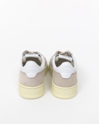 Autry - Women's Medalist Leather/Suede Shoe White AULW LS33 CON