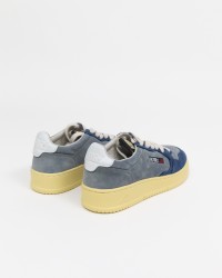 Autry - Women's Medalist Suede Blue Shoe AULW SS18 CON