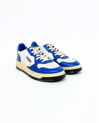 Autry - Medalist Supervintage Leather Electric Blue Men's Shoe AVLM BC02 CON