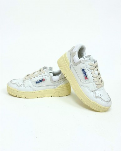 Autry - Women's Medalist CLC Leather Shoe White ROLW MM41 CON