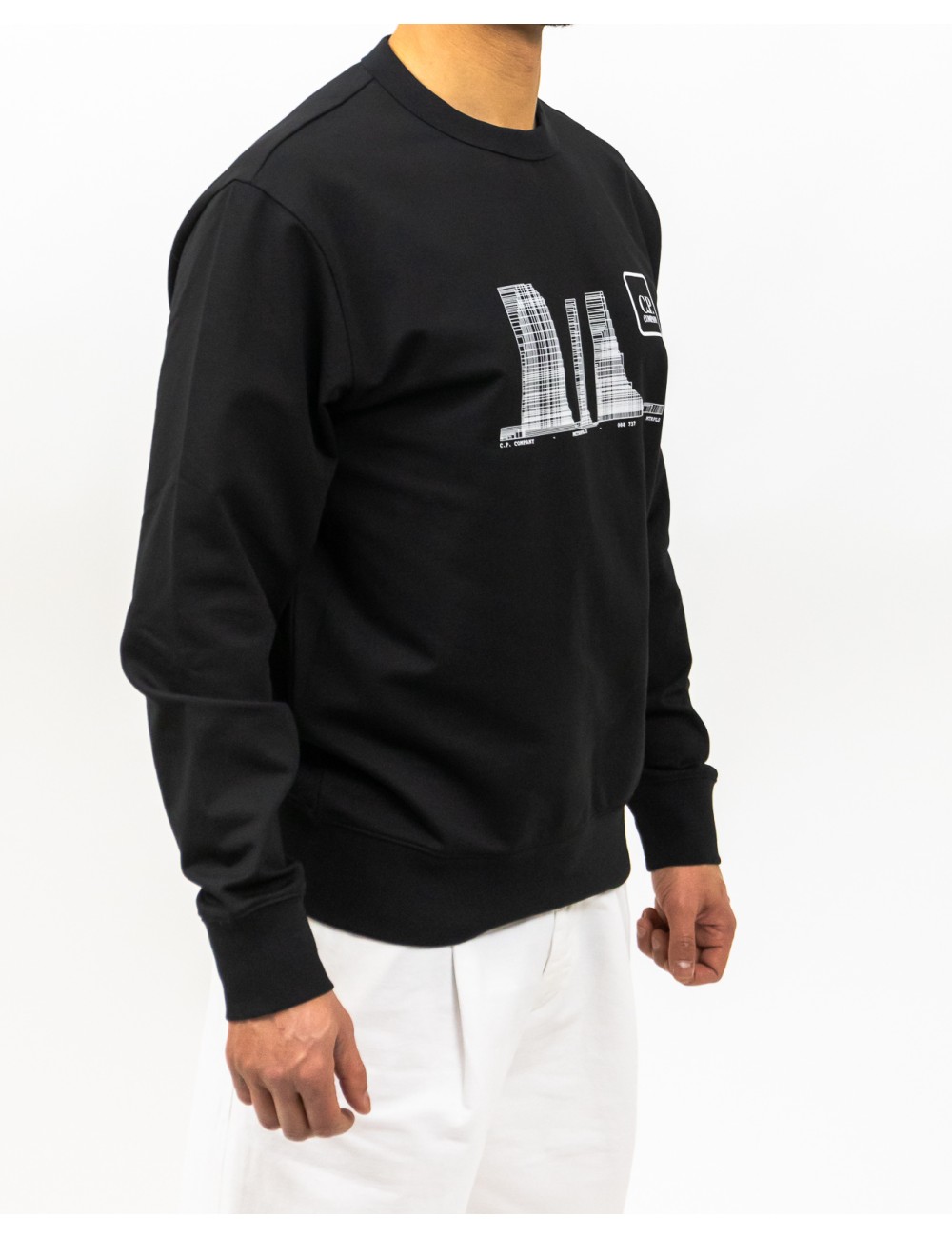 CP Company Metropolis - Men's Black Crew Neck Sweatshirt LSS051A00 6452W 999 P25