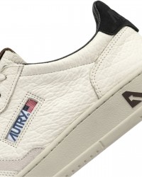 Autry - Scarpa Medalist Pelle Martellata Avorio/Nera Uomo AULM LE15 CON