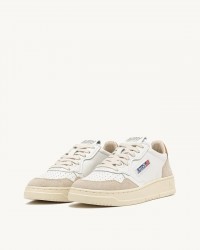 Autry - Scarpa Medalist Pelle/Suede Bianca/Cammello Donna AULW LS02 CON