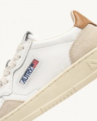 Autry - Scarpa Medalist Pelle/Suede Bianca/Cammello Donna AULW LS02 CON