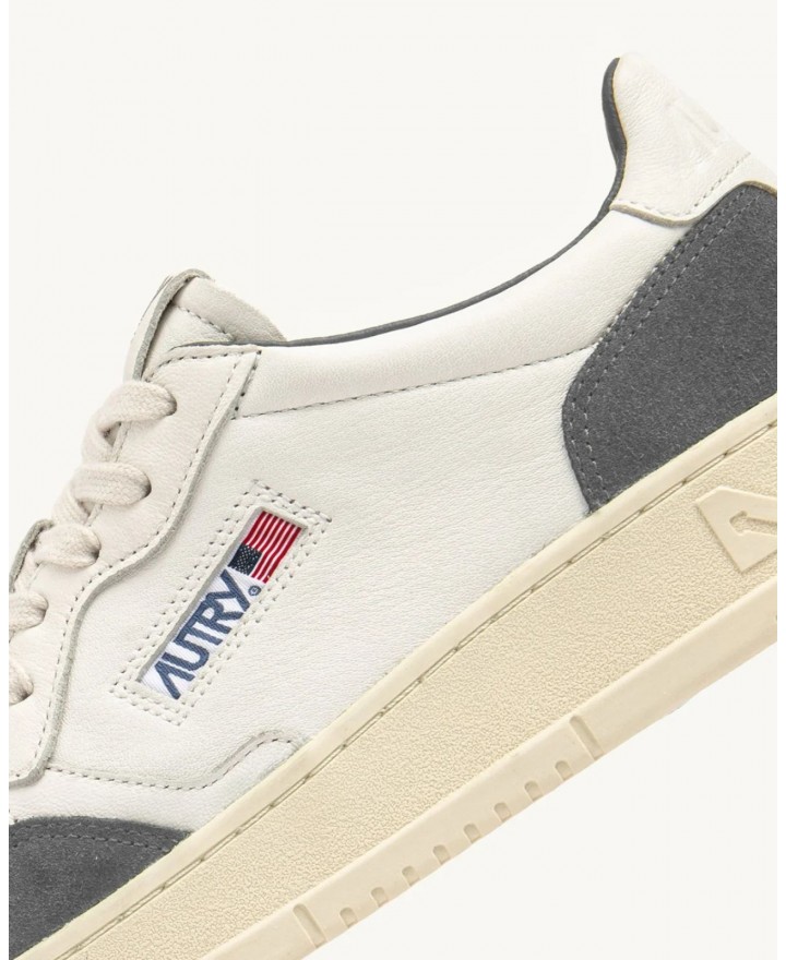 Autry - Medalist Soft Leather/Suede White/Anthracite Men's Shoe AULM GS45 CON