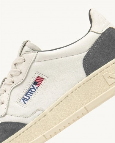 Autry - Women's Medalist Soft Leather/Suede White/Anthracite Shoe AULW GS45 CON