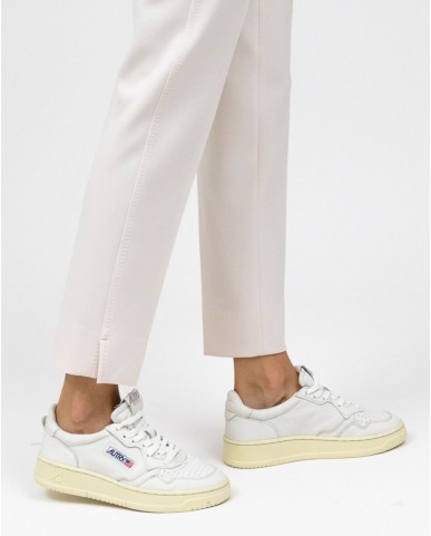 Autry - Women's Medalist Leather Capretto Shoe White AULW GG04 CON