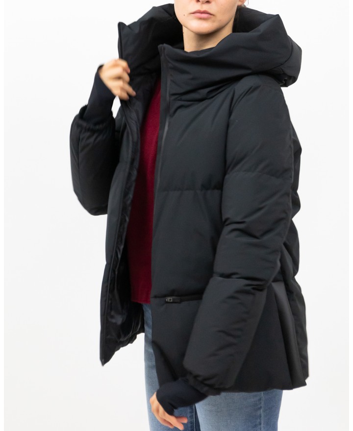 Herno - Women's Short Laminar Down Jacket in Black PI002045D 12840 9300 I25