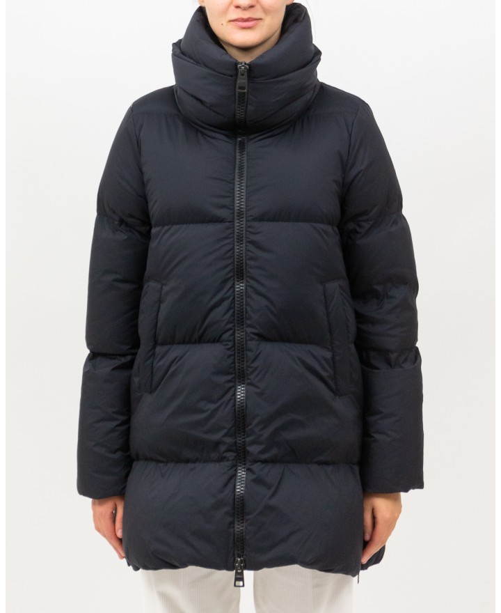 Herno - Women's Black Oversized Down Jacket PI001959D 12456Z 930 I25