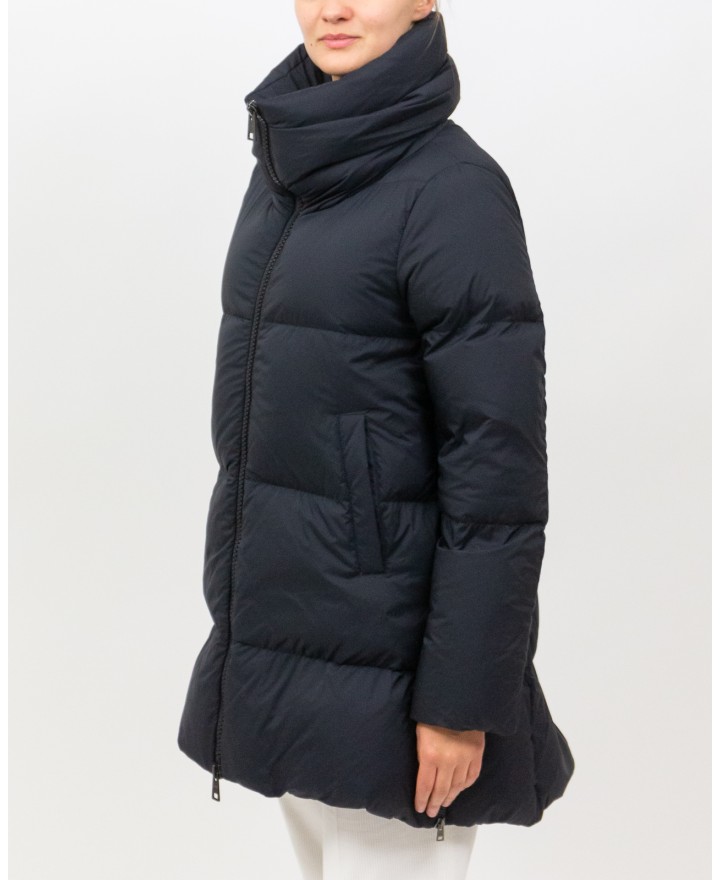 Herno - Women's Black Oversized Down Jacket PI001959D 12456Z 930 I25