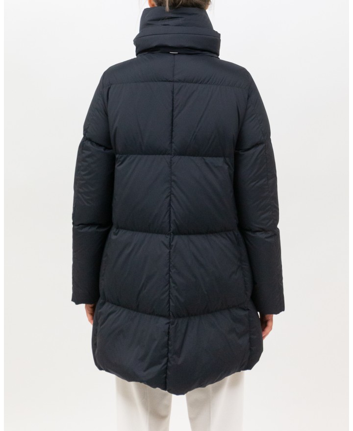 Herno - Women's Black Oversized Down Jacket PI001959D 12456Z 930 I25