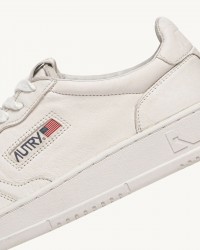 Autry - Medalist Kidskin Leather White Sole Women's Shoe AULW SG10 CON