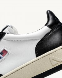 Autry - Scarpa Medalist Pelle Bicolor Nera Donna AULW WB01 CON