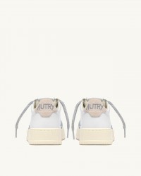 Autry - Medalist Shoe White Leather Silver Laces Women AULW SW02 CON