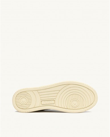 Autry - Medalist Shoe White Leather Silver Laces Women AULW SW02 CON