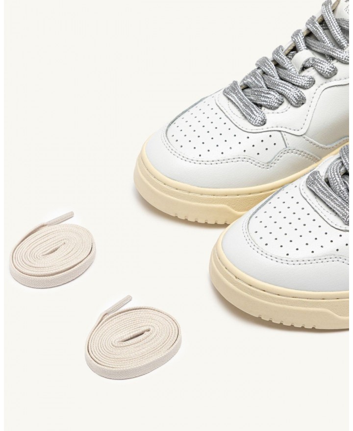 Autry - Medalist Shoe White Leather Silver Laces Women AULW SW02 CON