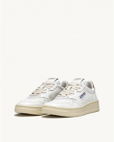 Autry - Medalist Leather White/Gold Women's Shoe AULW LL06 CON