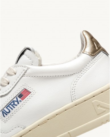 Autry - Medalist Leather White/Gold Women's Shoe AULW LL06 CON