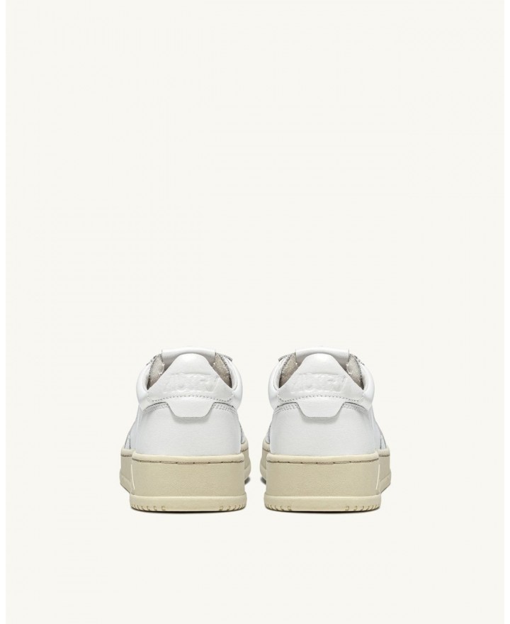 Autry - Women's Medalist Leather Shoe White AULW LL15 CON