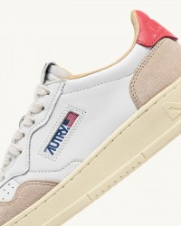 Autry - Medalist Leather/Suede White/Peach Women's Shoe AULW LS78 CON
