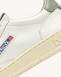 Autry - Scarpa Medalist Pelle Bianca/Salvia Donna AULW LL11 CON